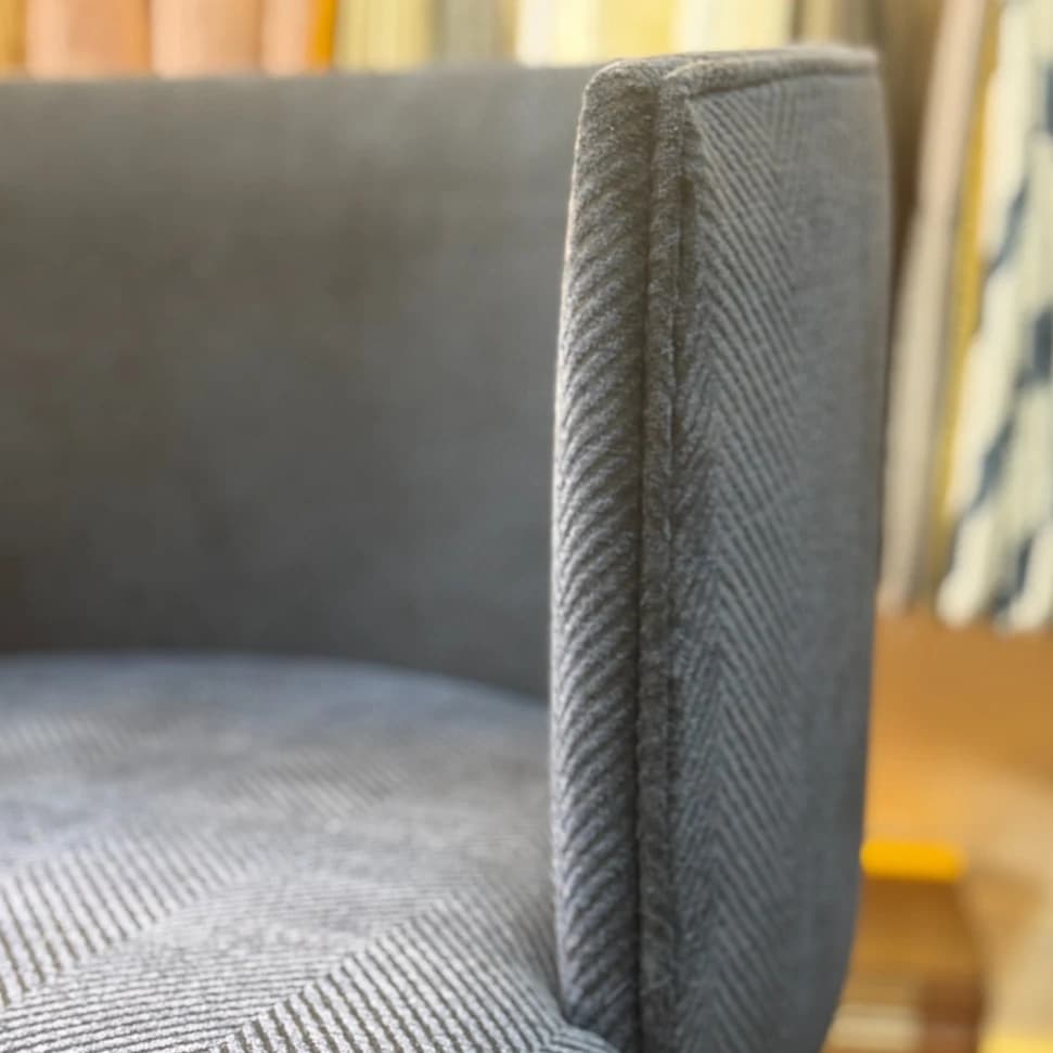 Poltrona de relaxamento com design ergonômico